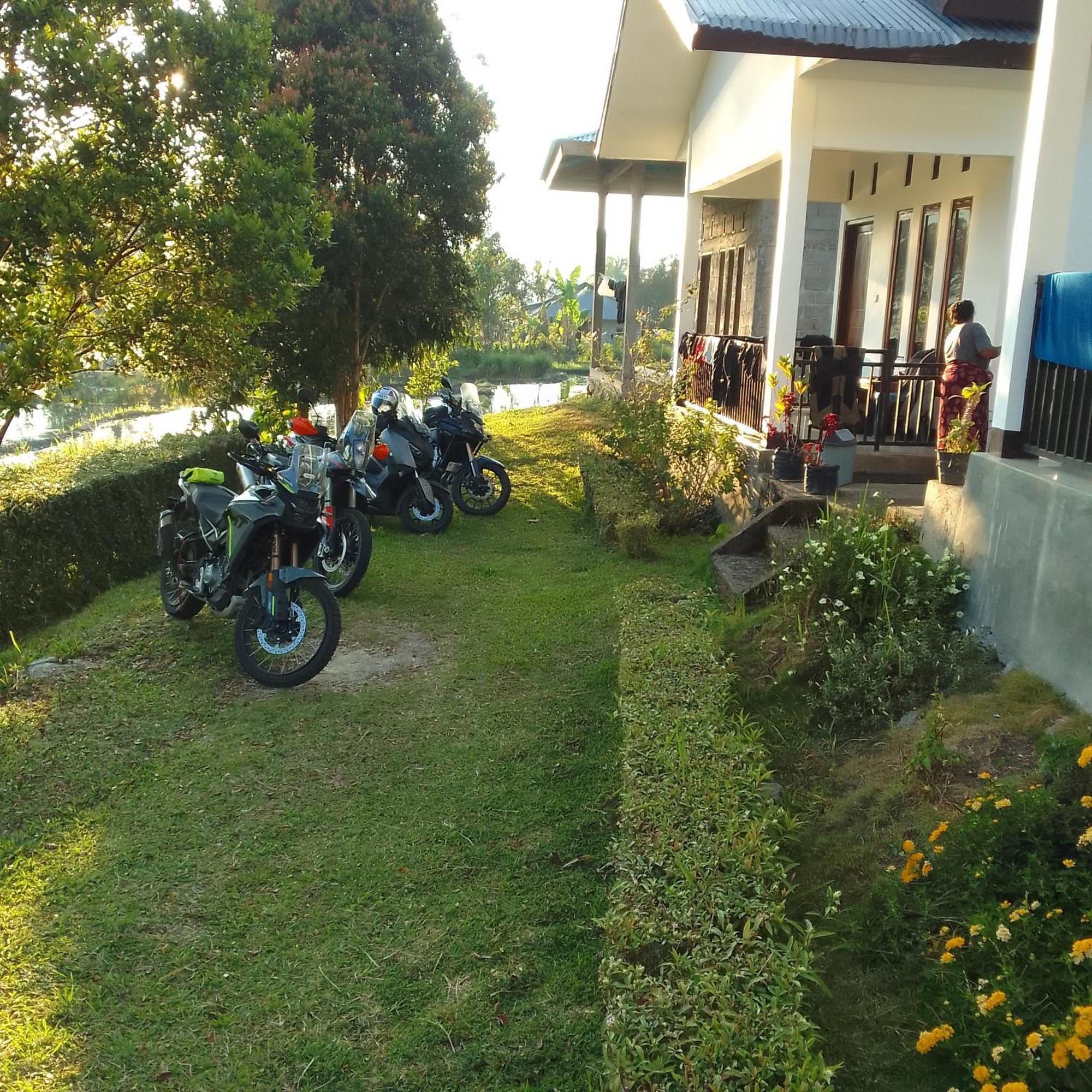 Shila Bungalow Kelimutu Exterior foto